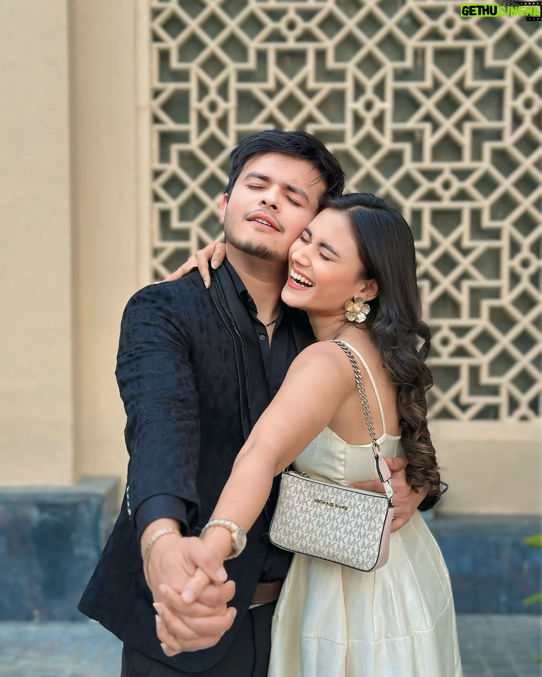 Tanya Rathi - 74.3K Likes - From creating moments to making milestones, we did it together! 🏆✨ Honored to receive the Popular Couple Youtuber Award (1 Million   Category) with my better half—our journey is made of dreams, love, and endless hustle. ❤️ #BestCreators #TeamUs #AwardedForLoveAndCreativity