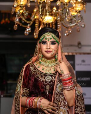 Tanya Sana Instagram - All of my smiles start with you.🥰
.
📸- @zayed_ahmad_photography
MUA💄: @savi_makeovers
.
#teamlucky #tanyafam #foryou #trending #fashion #fasionblogger #style #styleblogger