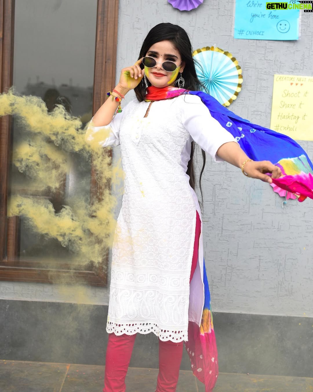 Tanya Sana - 11.6K Likes - HAPPY HOLI 🥰🌈🎊
Holi is not just a festival of colours. It’s a festival of emotions and carefreeness.
.
@creatorsnest.in 
.
Edit by :@zayed_ahmad_photography