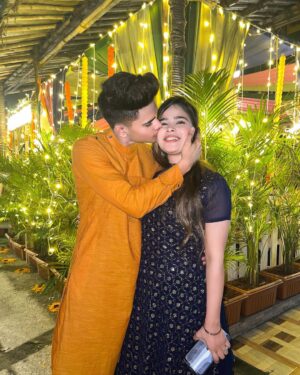Tanya Sana Instagram - Diwali post.💫
.
.
.
.
#teamlucky #tanyafam #luckydancer #diwali