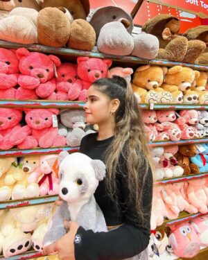 Tanya Sana Instagram - ♥️🐻♥️
.
.
.
#teamlucky #tanyafam #foryou