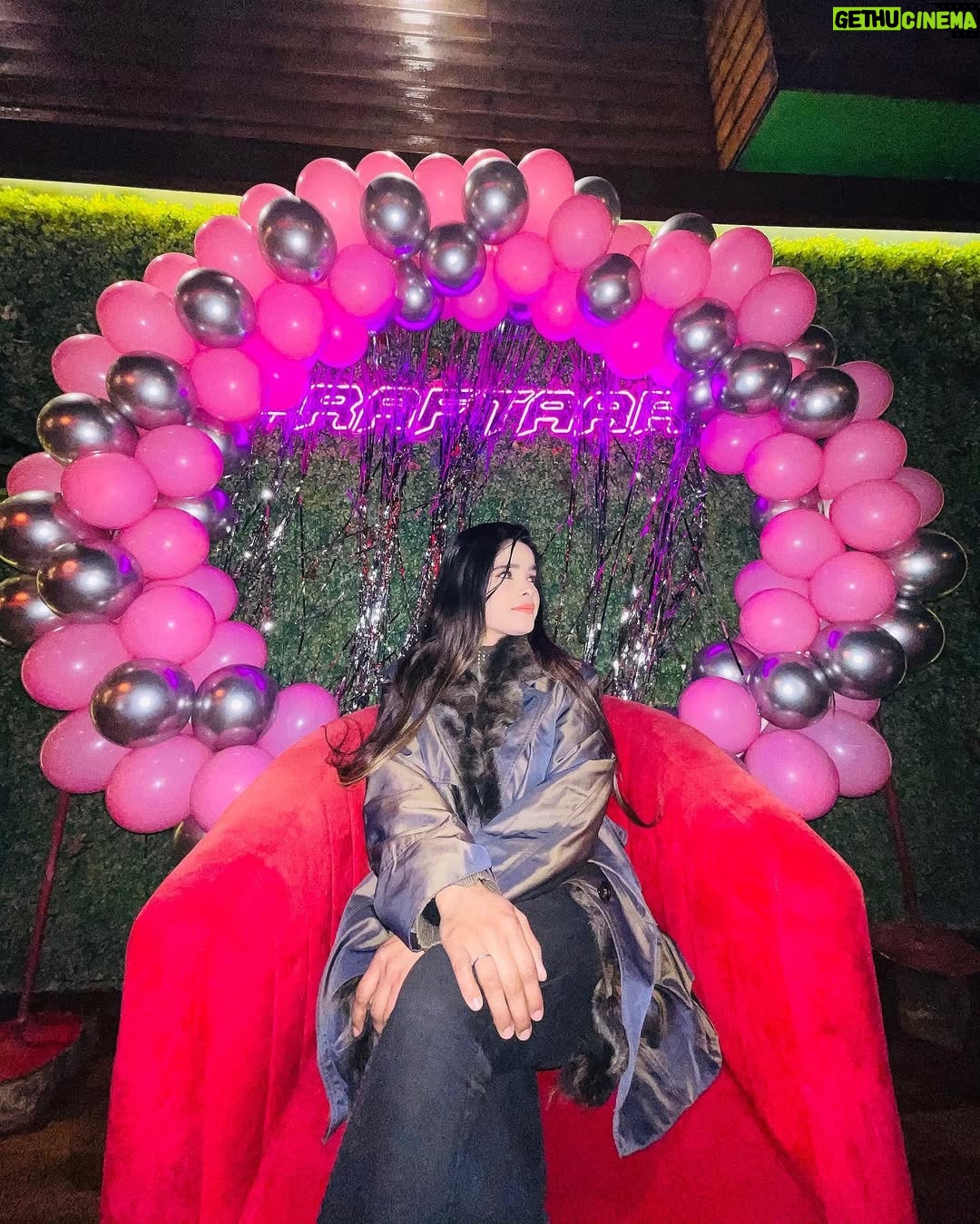 Tanya Sana - 11.9K Likes - I don’t get older I level up! 🎊
.
.
.

#teamsana #brothersisterlove #congratulations #fashionblogger #instagram #tanyasana