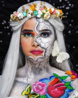 Tanya Sana Instagram - The earth has music for those who listen.🌿🤍
.
MUA 💄: @makeup__mystery
.
📸 - @zayed_ahmad_photography
.
.
#tanyafam #teamlucky #makeup #makeupartist