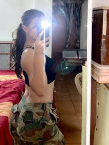 Tanya handa Most Liked Photos and Posts