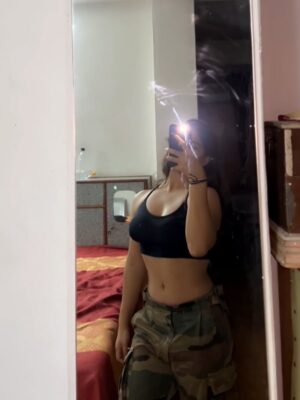 Tanya handa Instagram - Reason❤️🔥
#post #instamood #instapic #gymgirl #gymrat #gymmotivation #gymlife #gymtime #instafit #explorer #explore #fyp #like