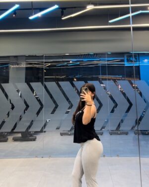 Tanya handa Instagram - Living large!!!💪🏻
Use my code -TANYARUN for discount @rippedupnutrition
#post #newpost #gym #gymmotivation #gymlife #gymaddict #trendingreels #explore #explorepage #fyp #instalike