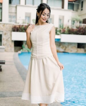 Tasha Shilla Instagram - 🤍 @doublewoot_fashion 🤍
Deariz Linen Dress // An effortless chic linen dress evokes a soft, timeless charm.