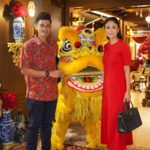 Tasha Shilla Instagram - *RAFFLESIA MANDALAY Open House with Professor Jimmy Choo*
#rafflesia #mandalay #cny