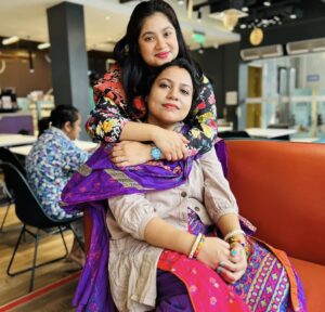 Tasnova Hoque Elvin Instagram - Mommy’s day out 😎

Auriza’s Momma
Umaiza’s Momma
Adittya n Hridhima’s Momma & 
Amayer’s Momma 🫶