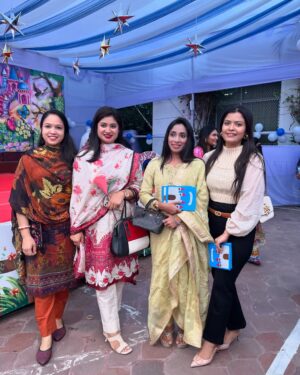 Tasnova Hoque Elvin Instagram - Umaiza’s Very First performance in her School at the Annual Concert.. MashaAllah ❤️ Everyone plz keep her in your prayers..