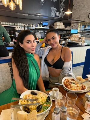 Tefi Valenzuela Instagram - Life lately 🩷 people who inspire me … people that get inspired with me , little moments 🤍 🎵 big memories …life is beautiful #miami #miamilife #art