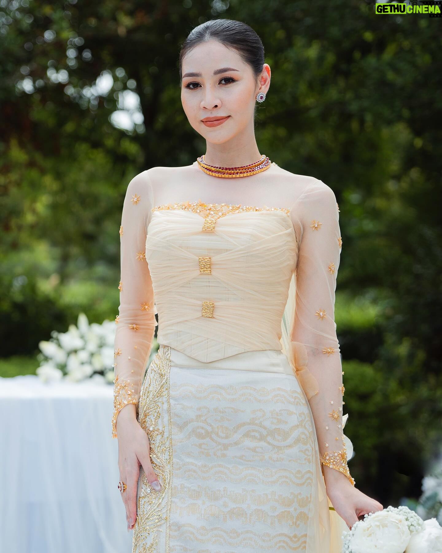 Thandar Bo - 3 Likes - KaungMyatCouture bride @thandarbo_boyit  #kaungmyatcouture #kaungmyatedition #houtecouturedress #couture #myanmartraditionaldress