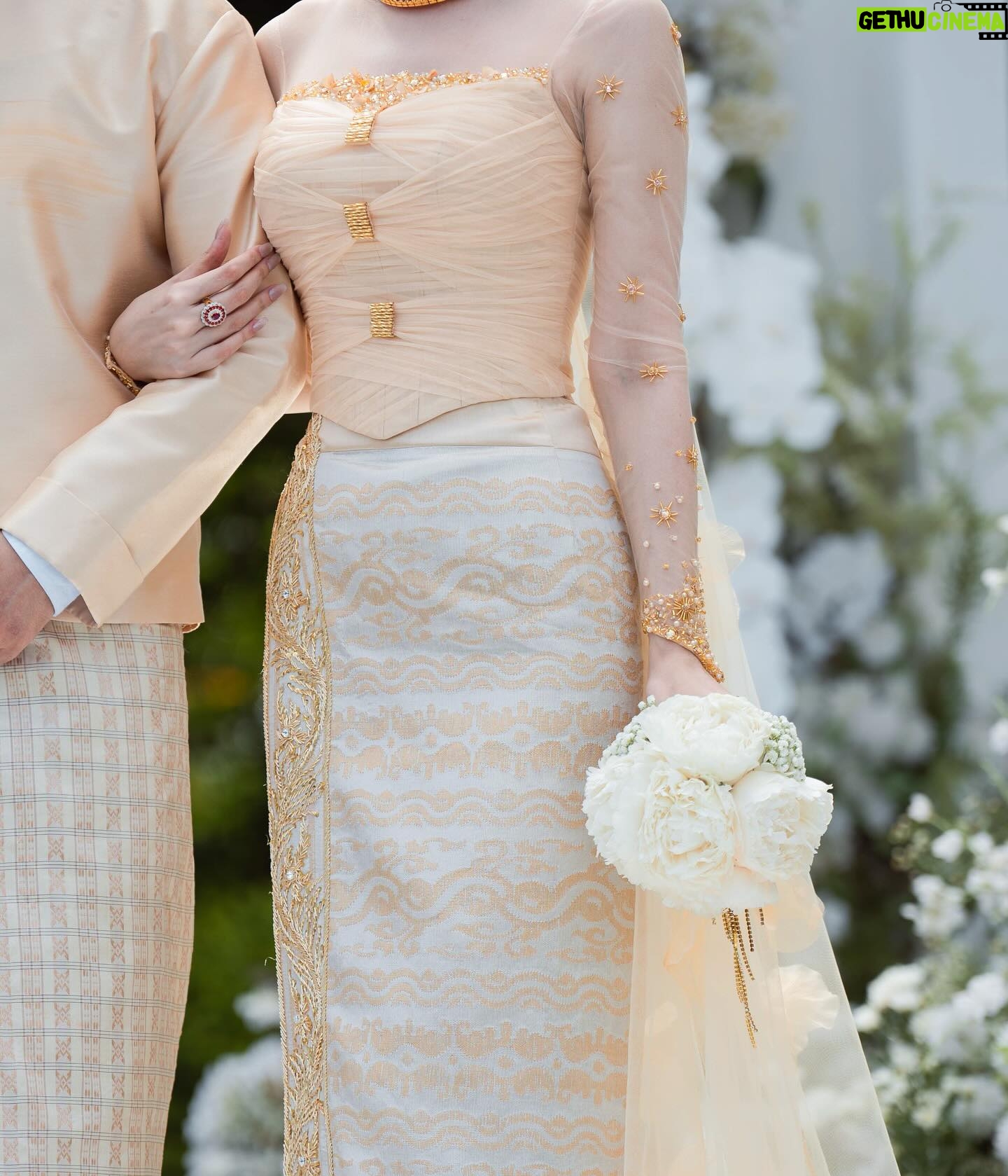 Thandar Bo - 3 Likes - KaungMyatCouture bride @thandarbo_boyit  #kaungmyatcouture #kaungmyatedition #houtecouturedress #couture #myanmartraditionaldress