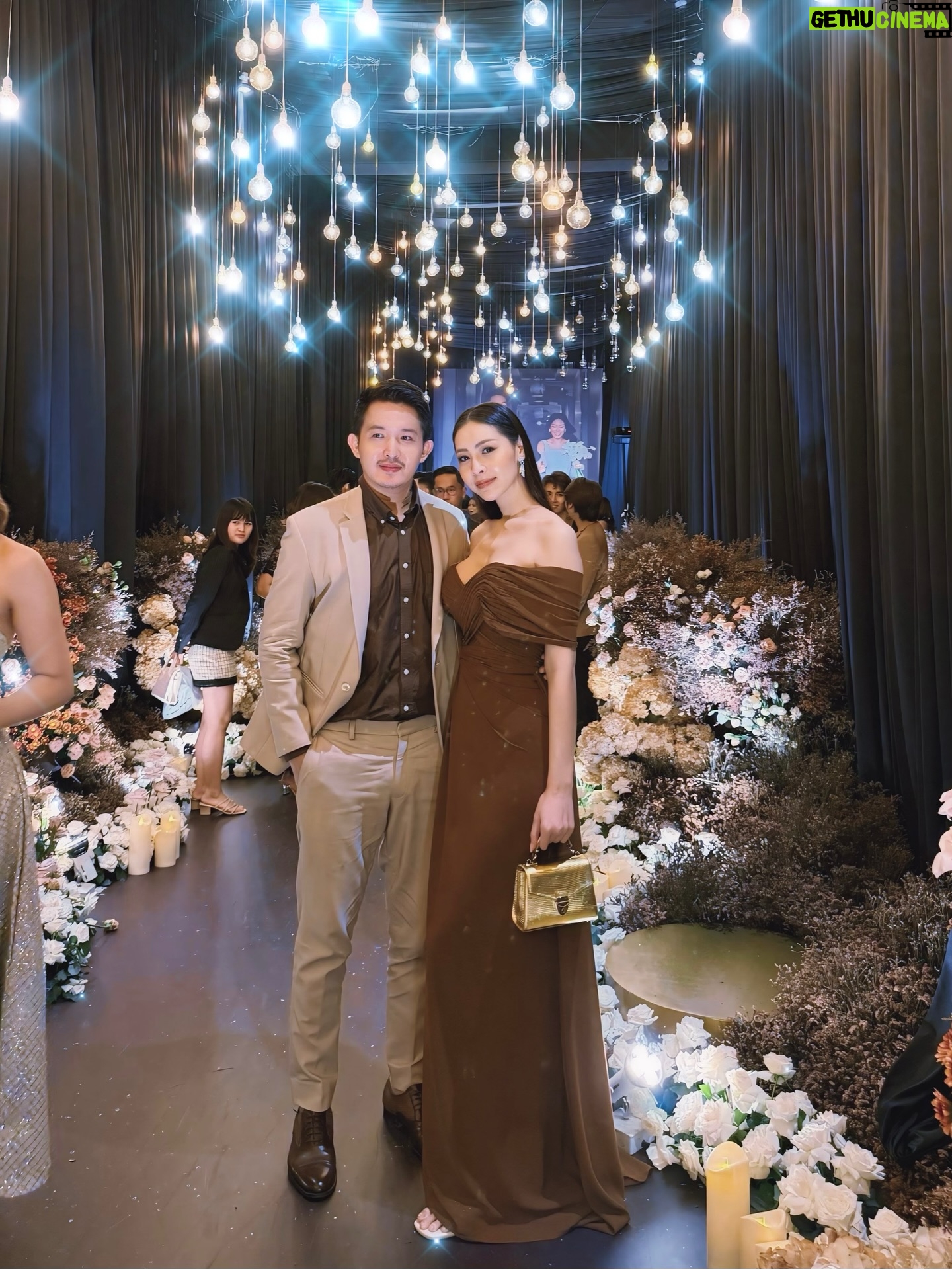 Thandar Bo - 3 Likes - 𝓅𝒶𝒾𝓃𝑔 ＆ 𝓈𝓂𝒾𝓁ℯ’𝓈 𝒹𝒶𝓎 🤎🤵🏻👰🏻‍♀️