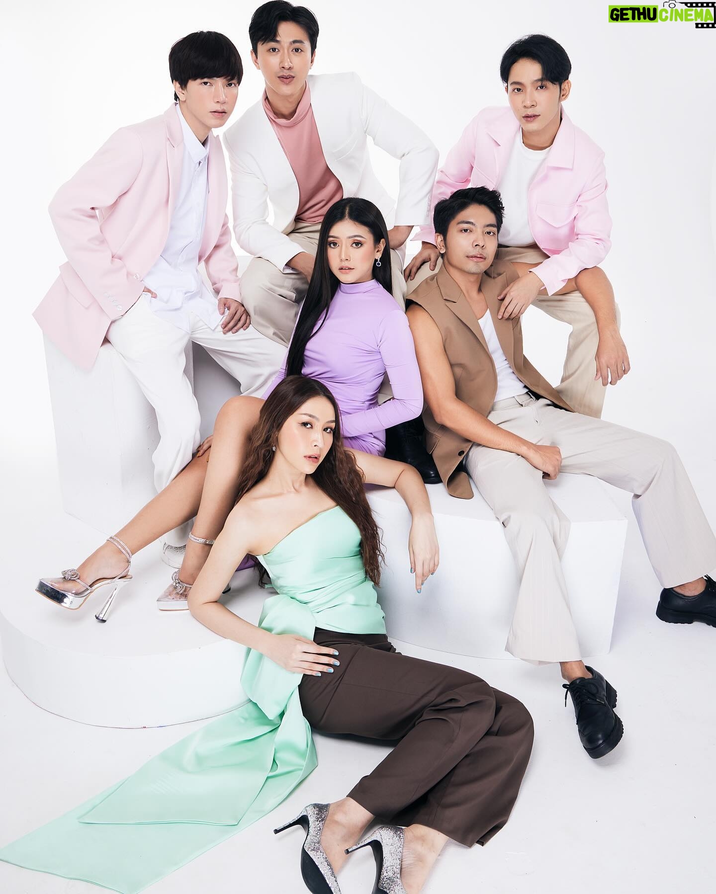 Thandar Bo - 3 Likes - Hair & Makeup- Yaung
Stylist -Yoko San
Designer -Zippy,Zin Zue Htet Naing
Photography -Aung Zaw(Love Space)
Retouch-Nyi Nyi Hla Baw(Love Space) #mydearyoutheseries