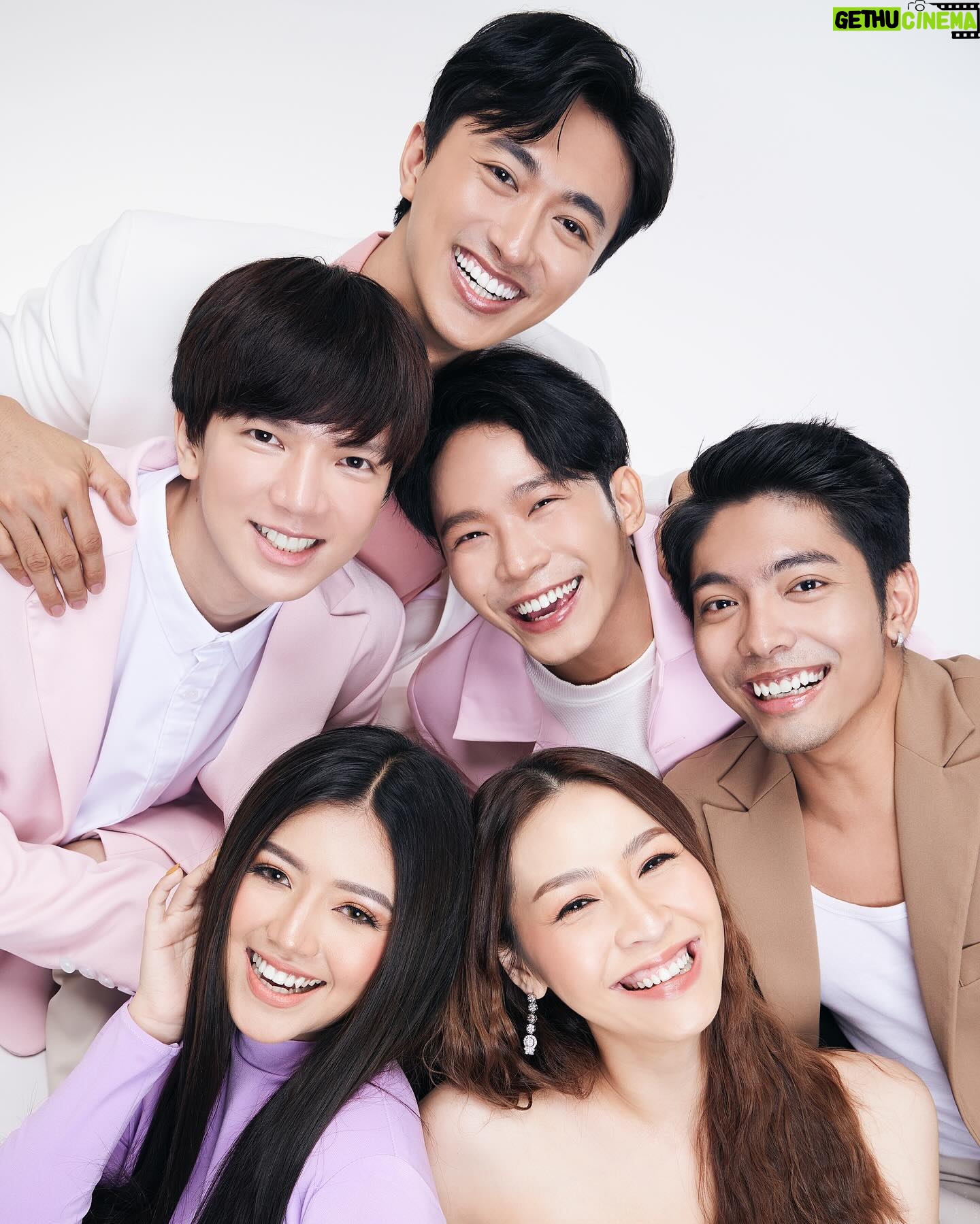 Thandar Bo - 3 Likes - Hair & Makeup- Yaung
Stylist -Yoko San
Designer -Zippy,Zin Zue Htet Naing
Photography -Aung Zaw(Love Space)
Retouch-Nyi Nyi Hla Baw(Love Space) #mydearyoutheseries