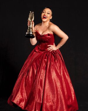 Thando Thabethe Instagram - To say I’m elated would be putting it lightly!!!
This season of how to ruin was particularly special!!!
I was sooo overwhelmed last night that I didn’t get to share a very special story…
This show taught me how to laugh through some of the greatest pain!!!
The birthing scene for one, was one of the most challenging…we shot it on the 28th of June, my late brothers birthday!!! I was very much in my feels… but you @ferry_jele held my hand through that day.. and on this day I learnt what it means to take your pain and turn it into art… comedy even 😂!
@johnnybarbuzano for letting us play from season 1, all the cast and crew for playing…thank you!!!
@netflixsa @burntoniontv for this very special franchise!!!
And to all that love and binge “How To Ruin Christmas” THANK YOU
Ladies and gentleman a SAFTA AWARD WINNING ACTRESS!!!! 🦅🦅🦅💃🏻💃🏻💃🏻