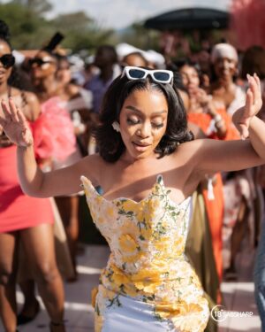 Thando Thabethe Instagram - A beautiful ladies day out with @brutalfruitza 🌸🌸🌸🌼🌼🌼
#spritzersaturdaybrunch
Obsessed with this dress @scalodesigner 🥹🥰
Glam by @thepenthousebeautystudio 😍😍