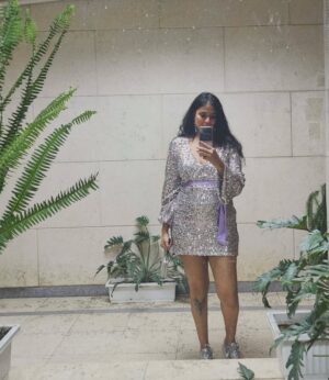 Tharaa Goubail Instagram - Our little miracle is on the way 🤍 First bump photo, first steps into motherhood.