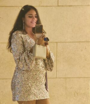 Tharaa Goubail Instagram - Our little miracle is on the way 🤍 First bump photo, first steps into motherhood.