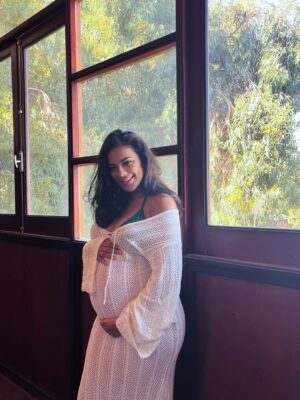 Tharaa Goubail Instagram - My baby girl is growing inside me, and my heart is growing with joy 🩷