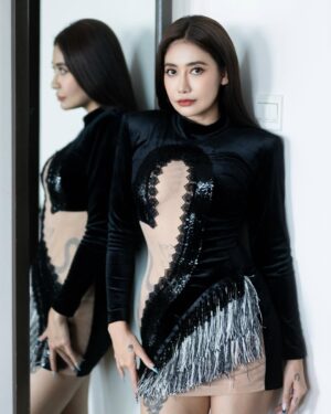 Thinzar Wint Kyaw Instagram - 🦨 #thinzarwintkyaw👸🏻