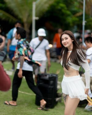 Thinzar Wint Kyaw Instagram - BTS 🤍 #snapshot #commercial #thinzarwintkyaw👸🏻