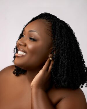 Tima Kumkum Instagram - 🌸 Hi, beautiful people 🌸
I just want to say a big thank you for the outpour of love yesterday after I shared my win for the 40 Under 40 Awards 2025,Journalism (Radio, TV & Newspaper category ). 🙏🏽 My heart is so full of gratitude.
This year hasn’t been the easiest, but entering my birth month (September 🎂✨), God showed up for me in ways I can’t even explain. Truly, His grace is sufficient. 💫
To everyone who took the time to celebrate me, send messages, share my posts, and cheer me on, I appreciate you deeply. You made this victory even more special. To George @kaykwansah my colleague and team member who actually nominated me for this award , God bless you .
And oh, can we talk about this look? ✨ Go get this Curly Spring done @snashbeautycare you’ll love it, I promise. It’s giving everything it needs to give! 😍
Now tell me, which is your favorite pose, style, or smile from these slides ? Drop it in the comments, I can’t wait to see what you loved most. 💕
Hair @SNashBeautyCare (024 452 4151 /024 785 8789)
MUA @Ask Mua Andy
📸 @CRIK
#GratefulHeart #40Under40 #SeptemberBaby #ExtraordinaryGrace #timakumkum #timakumkum #mametwo✌️ #thatobuasigirl #akyemfantechick #oluwaisinvolved #beinspiredbytima