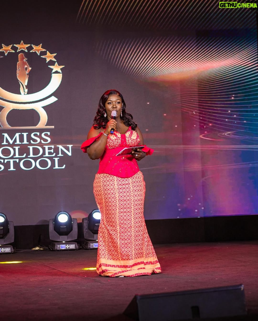 Tima Kumkum - 5.3K Likes - This is how I rocked the @missgoldenstool stage last night, all tnx to @gracedhandspixels for taking me unaware shots, I love each and every one of them. 

MUA @theglamour_haven 
Hair @theglamour_haven 
Kente @linds_kente_avenue 
👗 @lyran_collections 
Stylist @emmy_thestylist 
Shoes @rosepetal233 
📸 @gracedhandspixels 

#timakumkum #mametwo✌️ #thatobuasigirl #akyemfantechick #oluwaisinvolved #ForeverMrsDuodu
#missgoldenstool