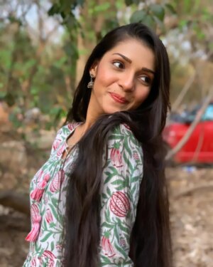 Tisha Kapoor Instagram - Just me being happy 🧿😊
.
.
.
.
#instagram #insta #instapost #instapicture #viralpost #pictureperfect #picoftheday #green #pink #white #happy #smile #blessed #grateful #love #peace #myself #tishians #ghkkpm #ghumhaikisikeypyaarmeiin #starplus
.
.
.
Lots of love ❤️
Be kind to animals 🐾💙🥰😘🤗
Bun hugs 🐇🤗
Love and gratitude 😇💫🔱🕉