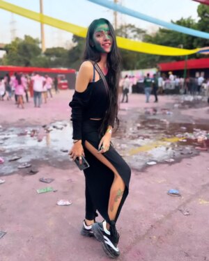 Tisha Kapoor Instagram - 🧿💫 colors
.
.
.
.
.
#instagram #insta #instapost #instapicture #pictureperfect #picoftheday #holi #festival #colors #green #pink #love #Peace #smile #happiness #blessed #ghkkpm #ghumhaikisikeypyaarmeiin #starplus #tishians
.
.
.
.
Lots of love ❤️
Bun hugs 🐇🤗
Be kind to animals 🐾🥰💙🤍❤️
Love and gratitude 😇🔱🕉