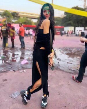 Tisha Kapoor Instagram - 🧿💫 colors
.
.
.
.
.
#instagram #insta #instapost #instapicture #pictureperfect #picoftheday #holi #festival #colors #green #pink #love #Peace #smile #happiness #blessed #ghkkpm #ghumhaikisikeypyaarmeiin #starplus #tishians
.
.
.
.
Lots of love ❤️
Bun hugs 🐇🤗
Be kind to animals 🐾🥰💙🤍❤️
Love and gratitude 😇🔱🕉