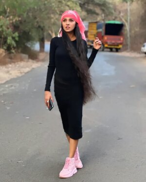 Tisha Kapoor Instagram - 🖤💖🧿
.
.
.
.
#instagram #insta #instapost #instapicture #viralpost #pictureperfect #picoftheday #black #pink #blackpink #happy #smile #love #peace #blessed #ghkkpm #ghumhaikisikeypyaarmeiin #starplus #tishians
.
.
.
.
Lots of love ❤️
Bun hugs 🐇🤗
Be kind to animals 🐾❤️💫🥰😘💙
Love and gratitude 😇💫🔱🕉
