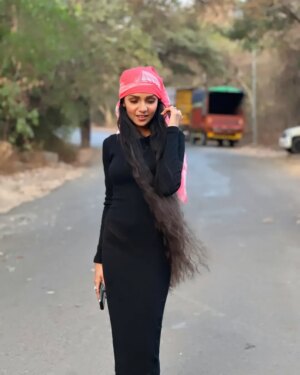Tisha Kapoor Instagram - 🖤💖🧿
.
.
.
.
#instagram #insta #instapost #instapicture #viralpost #pictureperfect #picoftheday #black #pink #blackpink #happy #smile #love #peace #blessed #ghkkpm #ghumhaikisikeypyaarmeiin #starplus #tishians
.
.
.
.
Lots of love ❤️
Bun hugs 🐇🤗
Be kind to animals 🐾❤️💫🥰😘💙
Love and gratitude 😇💫🔱🕉