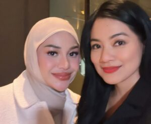 Titi Kamal Instagram - Yeah finally ketemu my girls Cendol 😍😍😍💖💖💖💖love2. Happy bday kesayangan @aurelie.hermansyah sayang