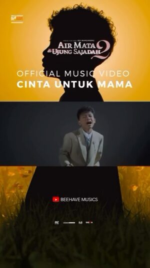 Titi Kamal Instagram - MV CINTA UNTUK MAMA SUDAH TAYANG di YouTube!
Langsung tonton video musik OST Air Mata di Ujung Sajadah 2 yang dibawakan @farelprayoga.real di kanal YouTube Beehave Musics! 🎶✨
Lagu ini bukan cuma sekadar soundtrack, tapi jadi jembatan rasa dari kisah penuh haru, doa, dan cinta dalam filmnya.
Suara khas Farel yang penuh penghayatan bikin liriknya makin dalam dan menyentuh hati 💔
#AirMatadiUjungSajadah #AirMatadiUjungSajadah2
#DuaIbuSatuCinta
#Beehavepictures