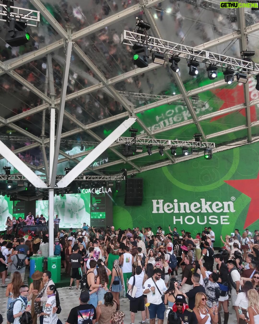 Tiziana Sabatini - 26K Likes - día 3 y último de esta locuraaaaaa 🌈✨💚🍺 @heineken_ar
