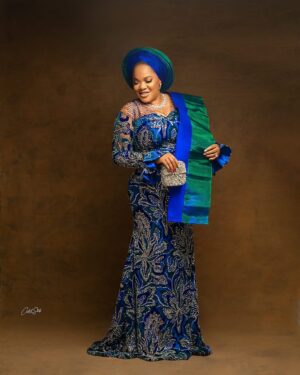 Toyin Abraham Instagram - Outfit tailored @ykarisfashion
Fabric @ewalagos.ng
Accessories & purse @tavinstoresbytiwabola
Makeup @bernards_magic
Pls watch Street Genius on Toyin Abraham Tv on YouTube 💪💪💯