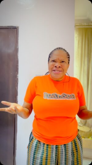 Toyin Abraham Instagram - You people should come and save me!
From content creation to belle 🤰
Let June 6 come fast let Ìyálóde hit the cinemas so i can be done😭😭
#iyalodeiscoming
