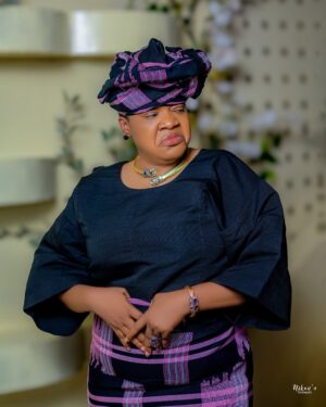 Toyin Abraham Instagram - Happy Birthday to me — the one and only Oversabi Aunty of Nigeria! 🎉💃
Fam, as my birthday gift to you, go watch Alakada Bad and Boujee now on www.kava.tv 🎬
Let’s laugh, learn, and enjoy together! 🥳❤️
#AlakadaBadAndBoujeeOnKava #OversabiAunty #OSAtheMovie #19thDec #InCinemas #1BillionLoading
Aso oke @bimmms24 @bimmms24