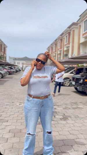 Toyin Abraham Instagram - Don’t let anybody know your next move 🤫 That’s the Ìyálóde way 😂
Ìyálóde in cinemas June 6
#Iyalodeiscoming #Iyalode #june6