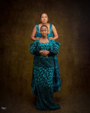 Toyin Abraham Instagram - Meet Ìyálóde and Ìyálóde mini
Ìyálóde coming to cinemas June 6!
Get Ready!!!!!
#iyalodeiscoming #6thjune