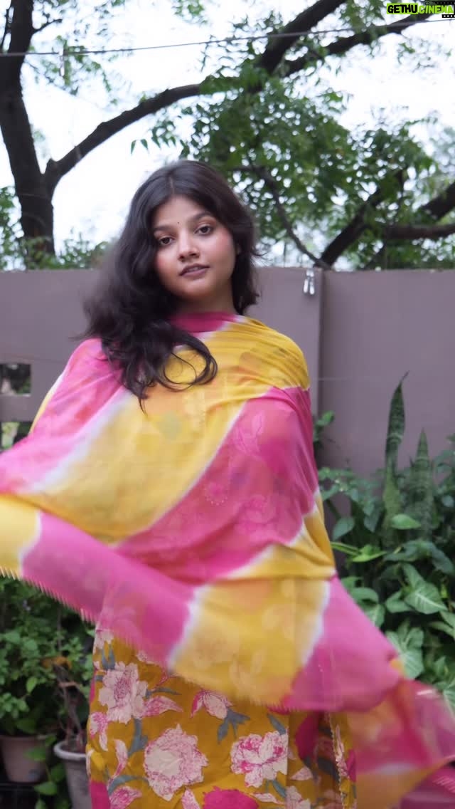Trapti Gupta - 39.6K Likes - 90’s songs ki bat hi alag h..🥰🫰🏻💕