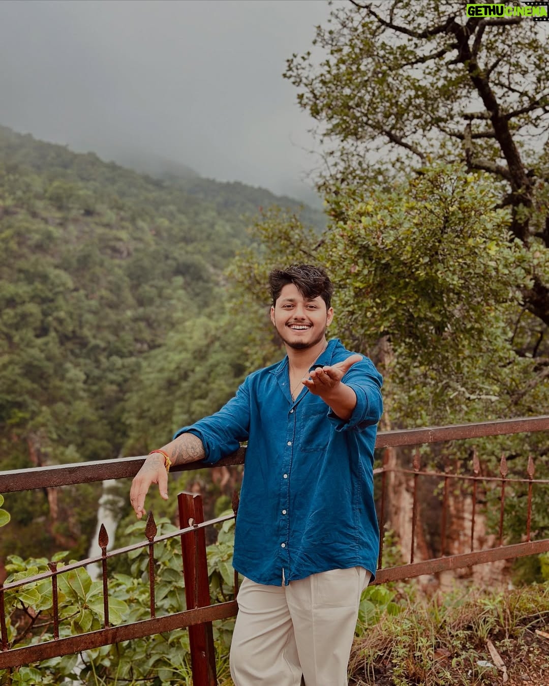 Trapti Gupta - 0.9 Million Likes - Mountain ⛰️ vibes….☺️❤️

…………………………!

#