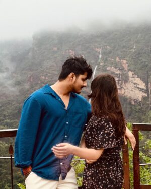 Trapti Gupta Instagram - Mountain ⛰️ vibes….☺️❤️

…………………………!

#