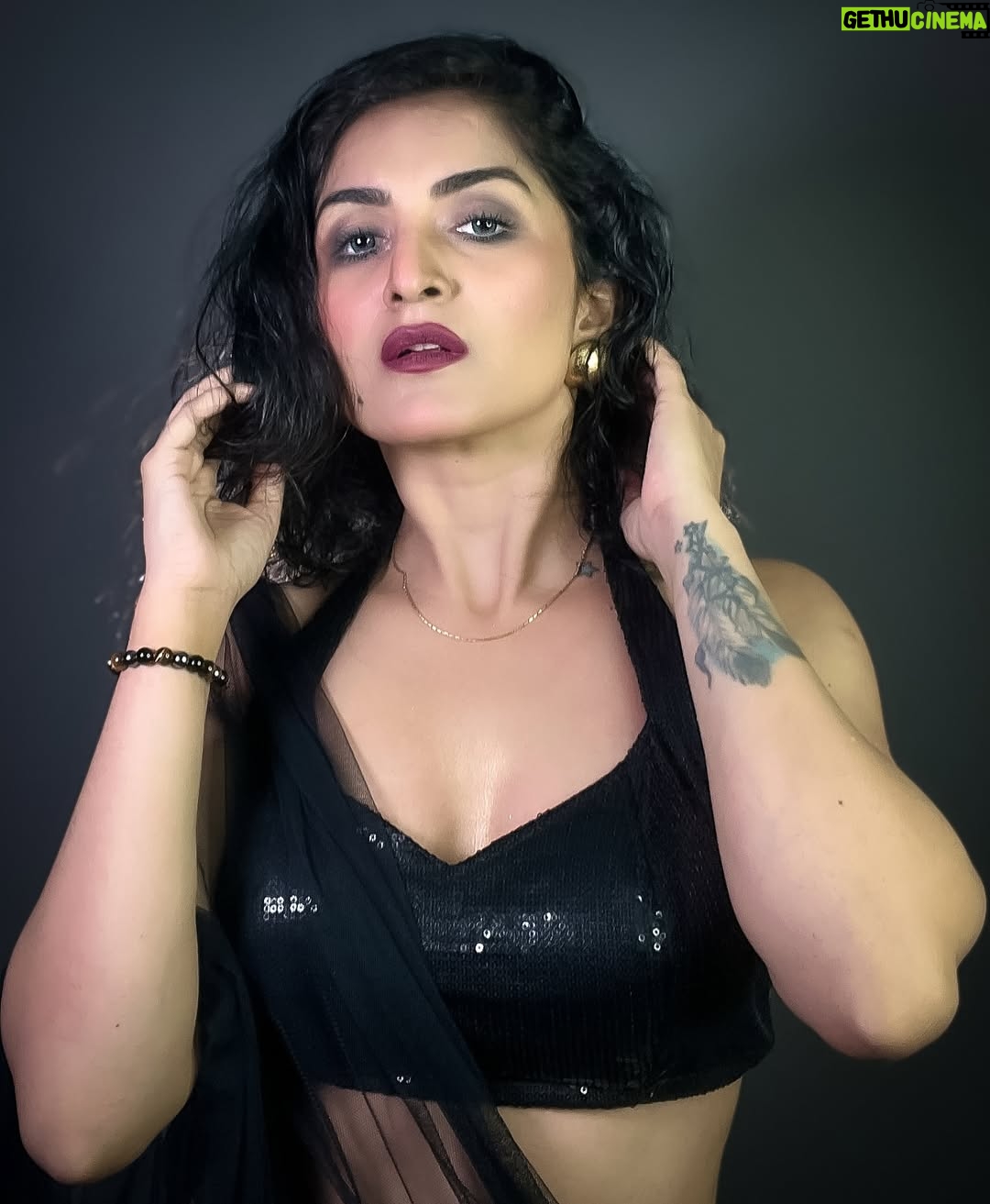 Trishaa Kamlakar - 2.8K Likes - 🖤 

#fyp #explorepage #Lovtrishaa