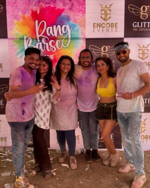 Trishaa Kamlakar Instagram - 🤍🩵🤎💜HAPPY HOLI💚💛🧡🩷 

Pc @jd.jayesh 

#holi2025 #happyholi #holipost #colours #vibes #postoftheday #Lovtrishaa