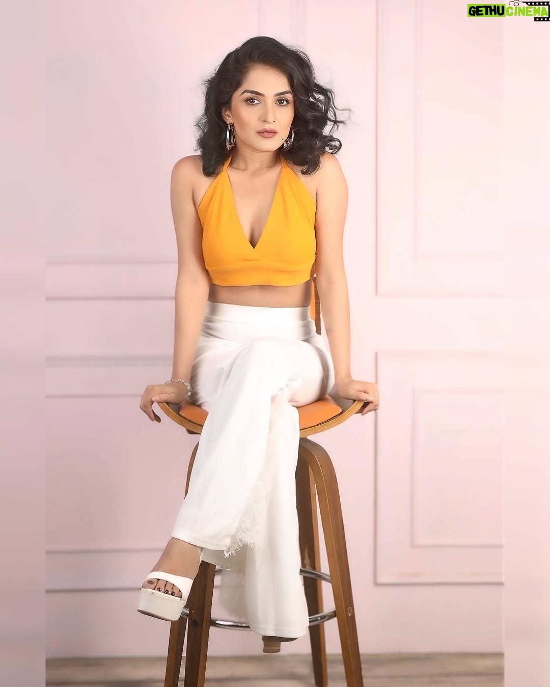 Trishaa Kamlakar - 3 Likes - Drop 💛 Heart …