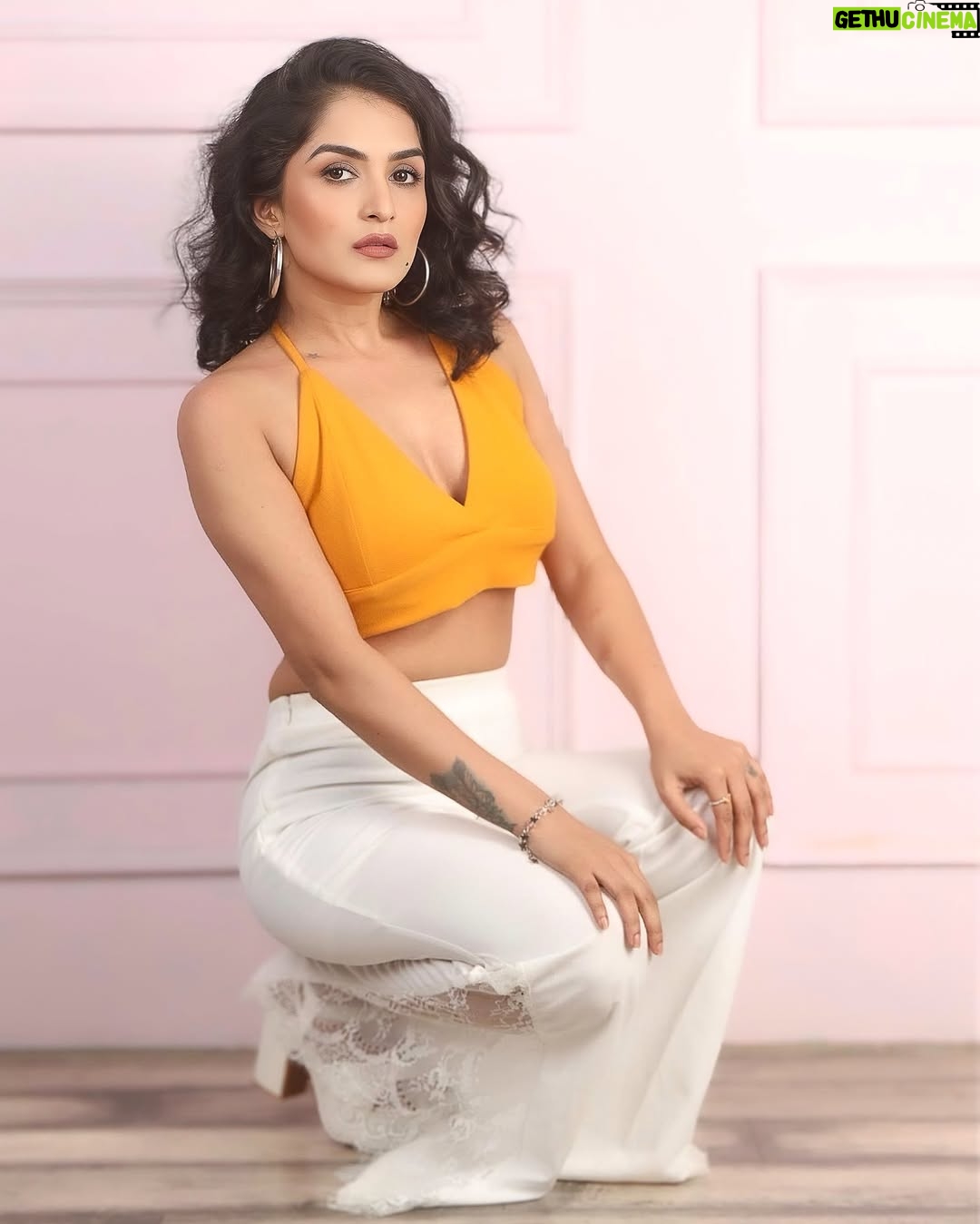 Trishaa Kamlakar - 3 Likes - Drop 💛 Heart …