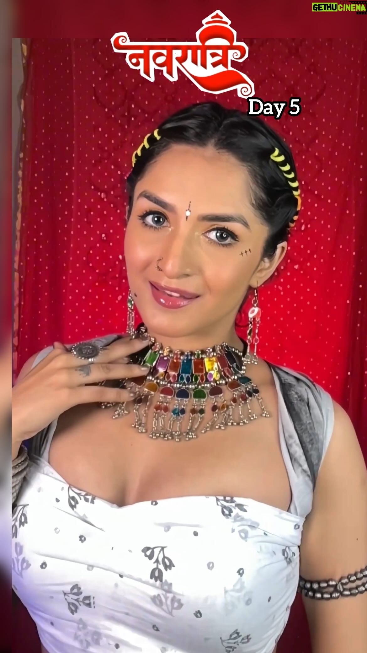 Trishaa Kamlakar - 3 Likes - Navratri Transition Look 5 💃 

#navratri #fyp #explorepage #foryoupage #lovtrishaa
